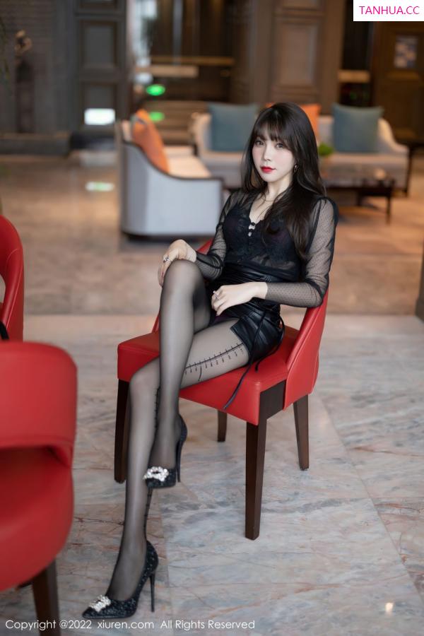 陈芝 芝芝Booty [XiuRen]高清写真图 2022.01.13 No.4462 芝芝Booty第15张图片